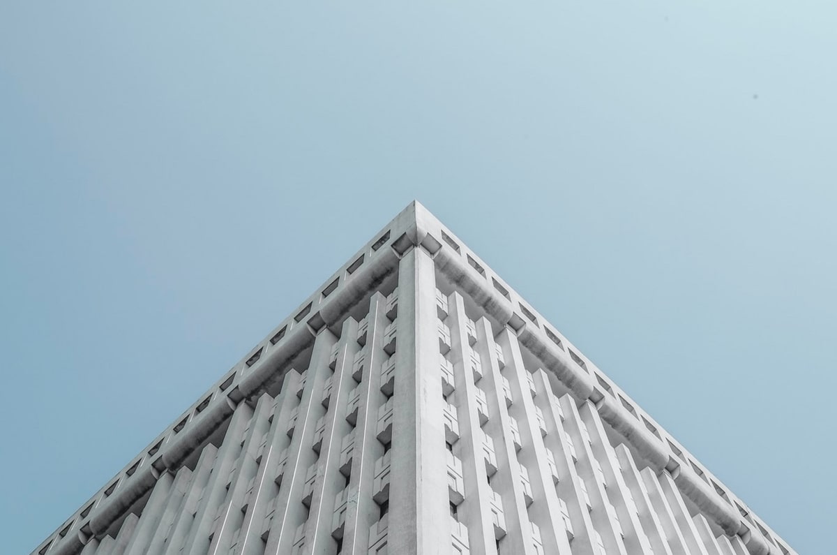 GGPoker-前裁判谈尤文进球被吹：库普梅纳斯虽越位，但并没有干扰门将视线